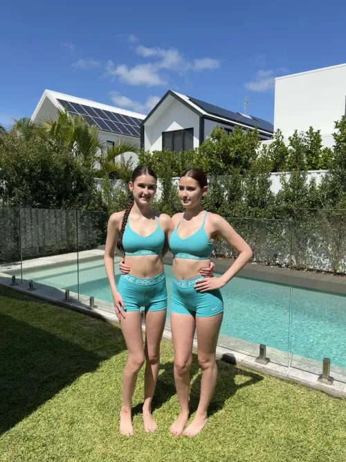 we'll be sending our recent nudes to Redditors. Who's in? (first 40!) by CrystalVerse