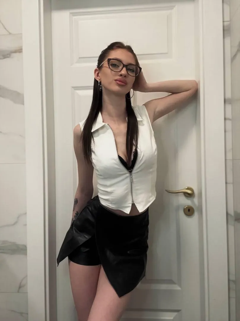 Wer möchte meine Nudes bewerten? posted by ed1faunce