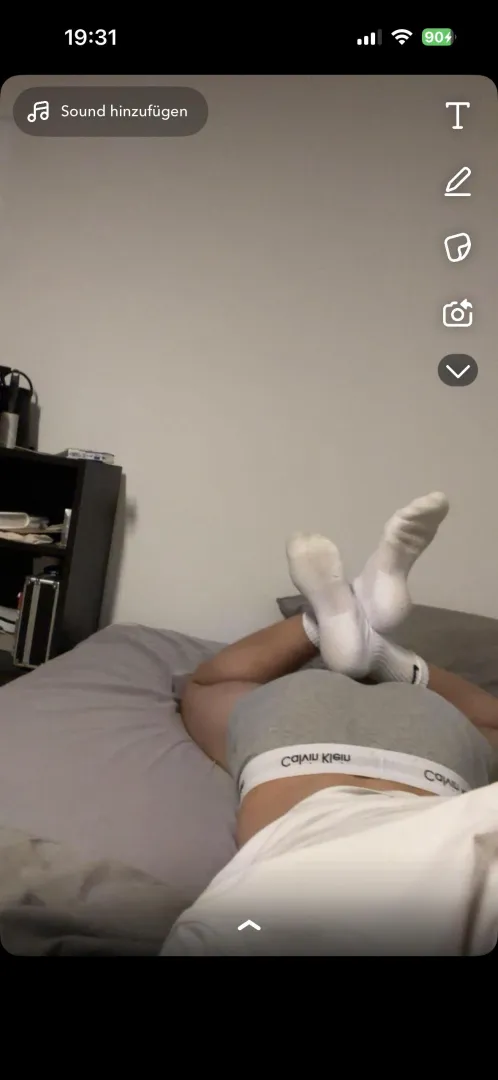 Wer will schreiben? posted by Vast-Zone6494