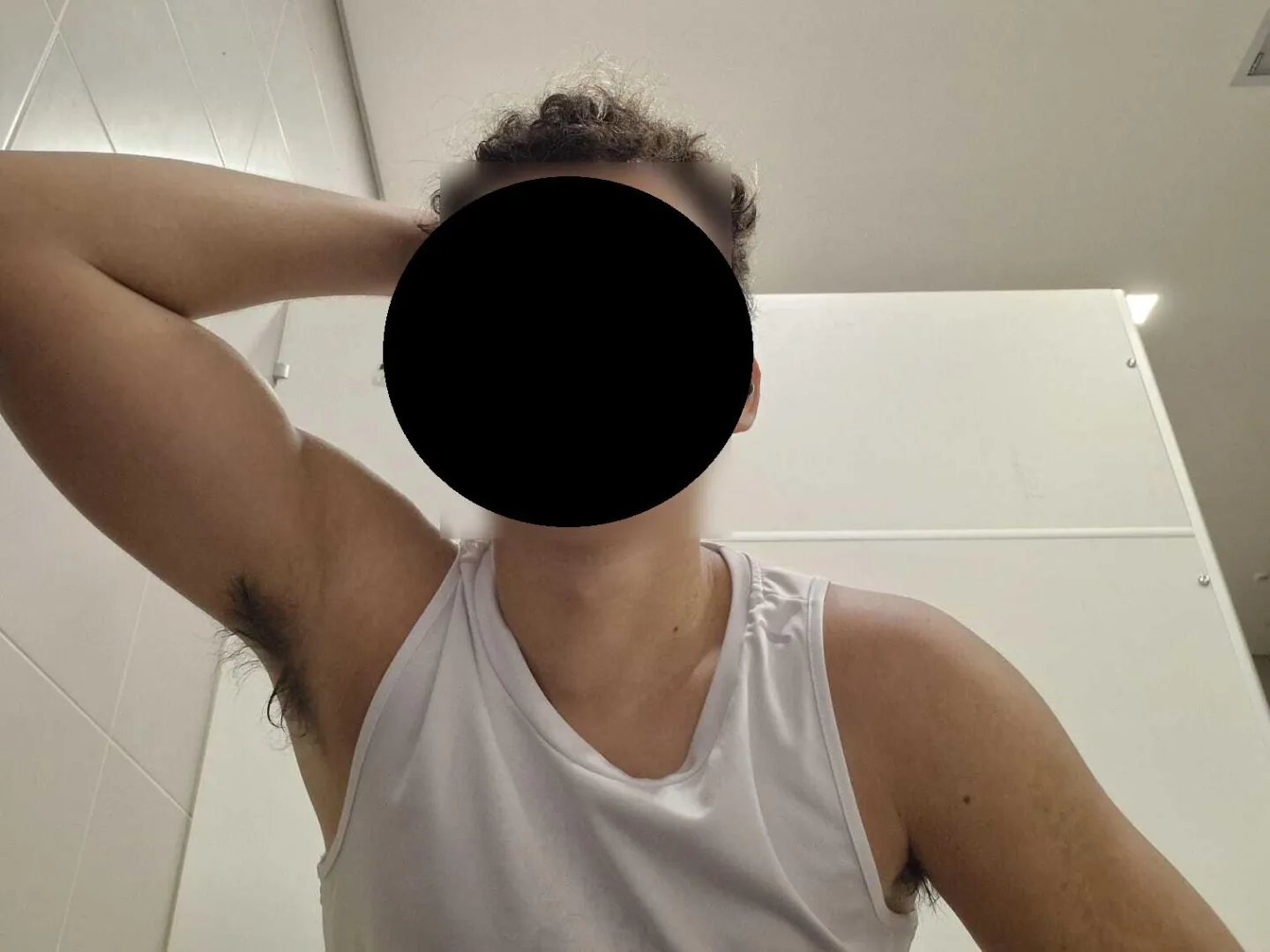 Wet and with no deodorant posted by another_horny_guy