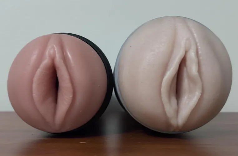 WFH day. What’s the flavour of the day today? Left or right? by White_ropes_69