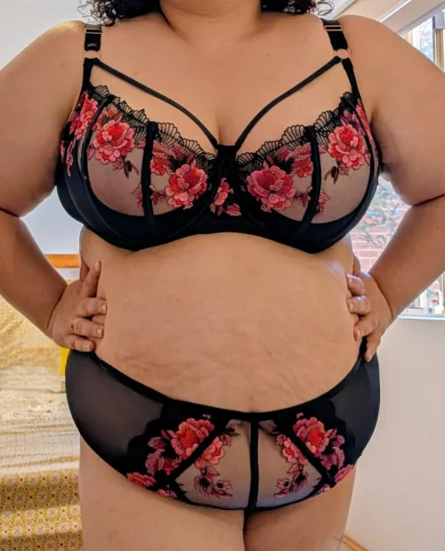 WFH shenanigans by carouselatsunset