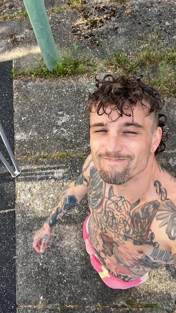 What are you up to this morning?  posted by Luke_Sakura