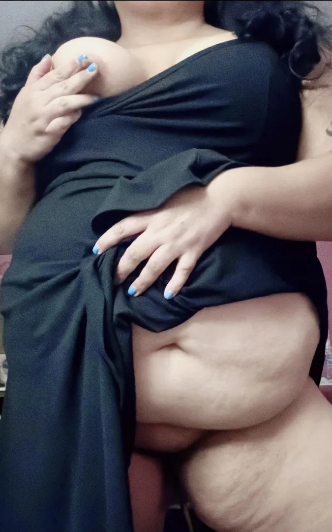 What can I say, I love to feel a breeze  posted by HotArt5778