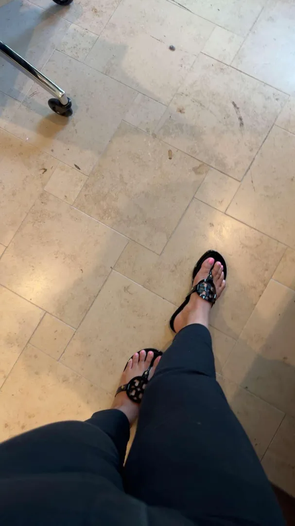 What color should I get today for my pedi? should I stick to French  posted by kinkycouple40