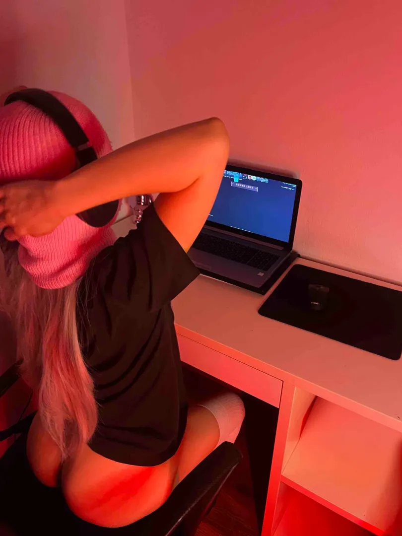 What do you do when you lose? posted by CherryNoirr_