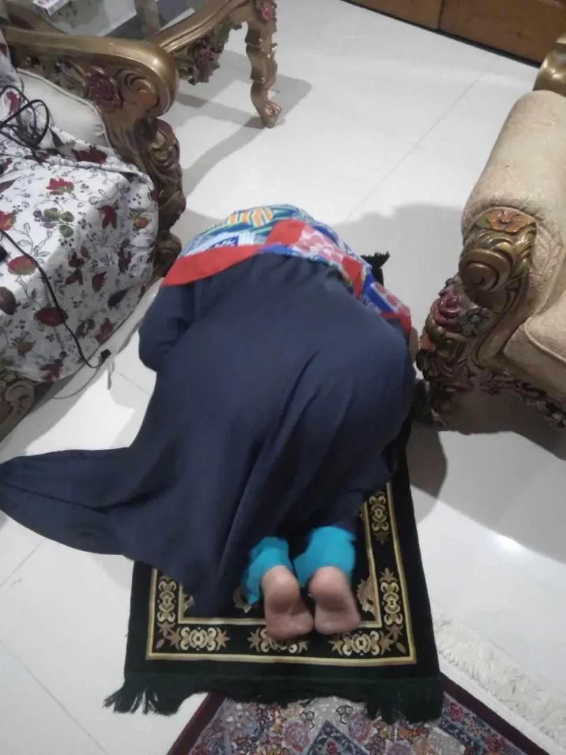 What do you feel when she bows down to pray? posted by Unique_Occasion_404