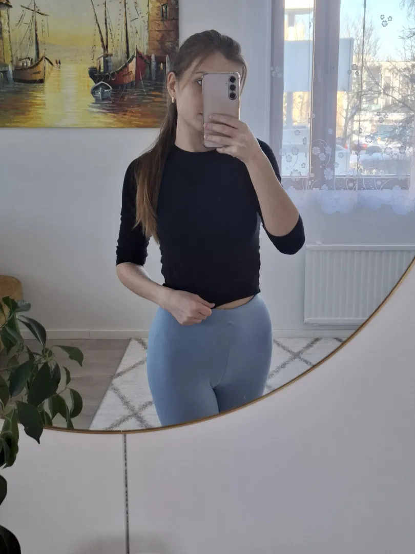 What do you think about leggins? posted by OnlyElya