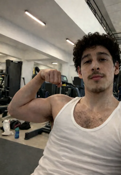 What do you think about my biceps? by tshirtman786