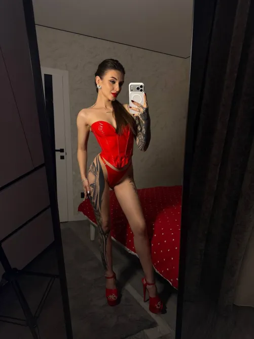 What do you think about this corset? by Sugar_Spite