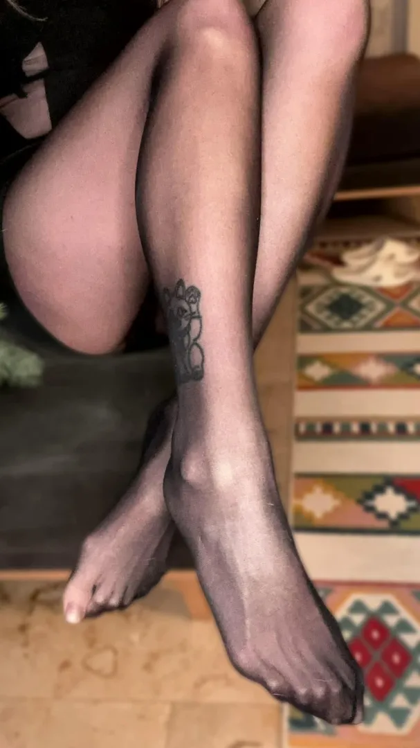 What do you think of my feet size6 posted by PureNaturee