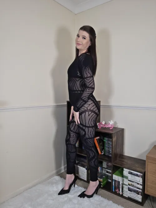 What do you think of my new bodystocking? by summerpeachxox