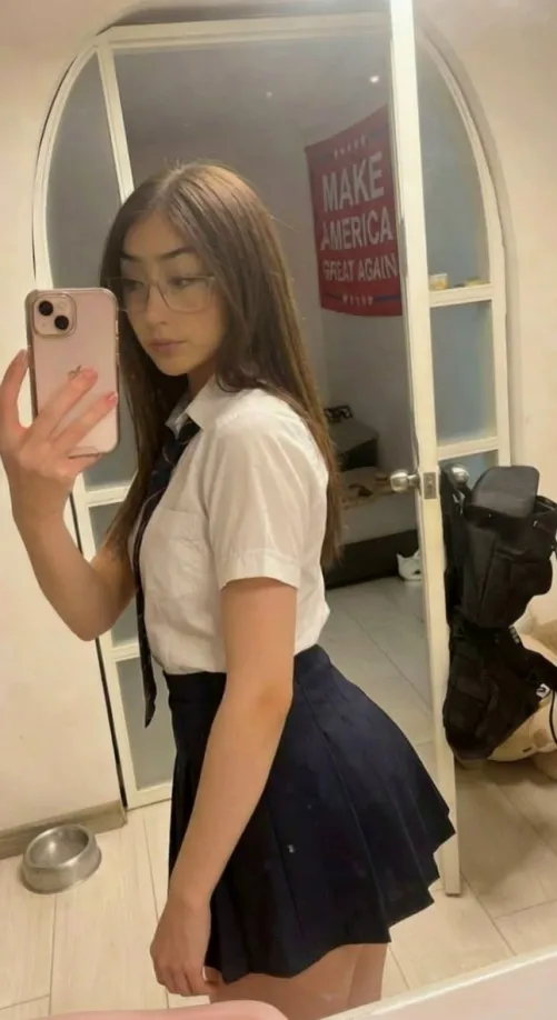 what do you think of my skirt by Minimum_Ebb2341