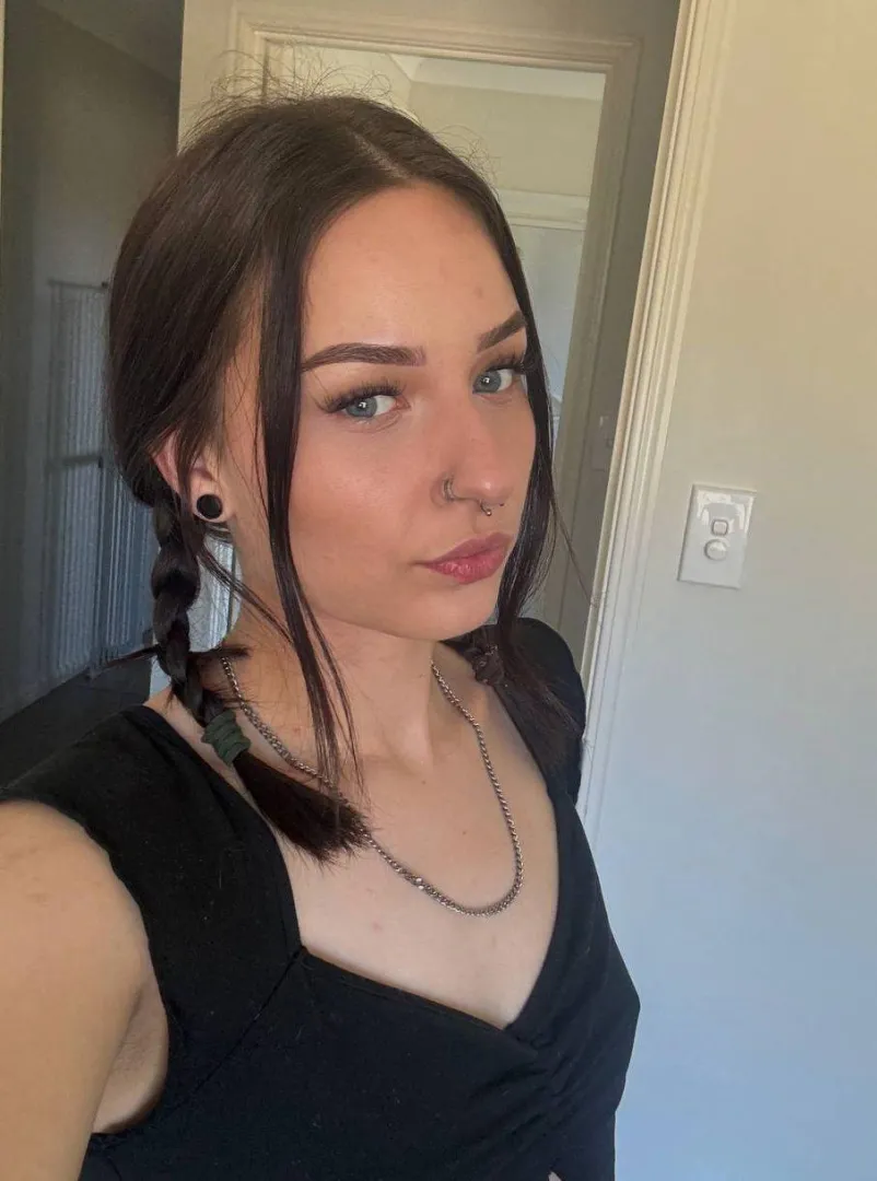 What does this expression say? posted by mochacaramela