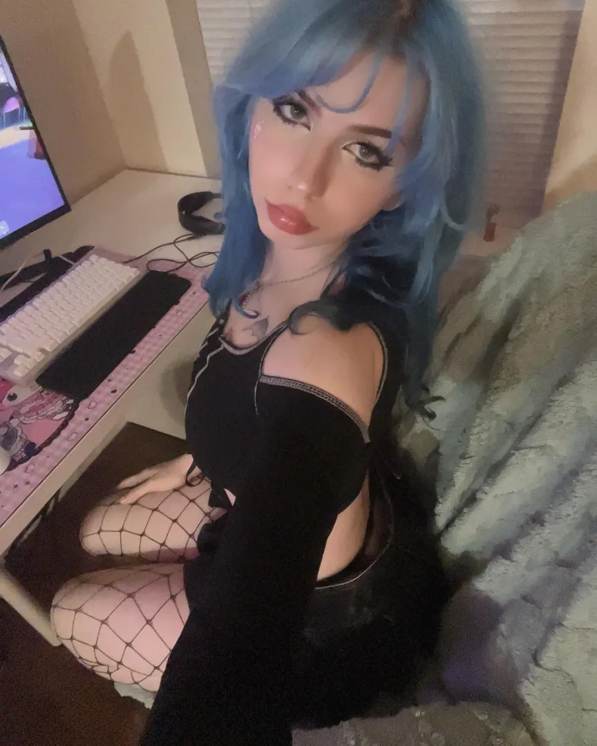 what games are we playing after >.< posted by 2cutelilith