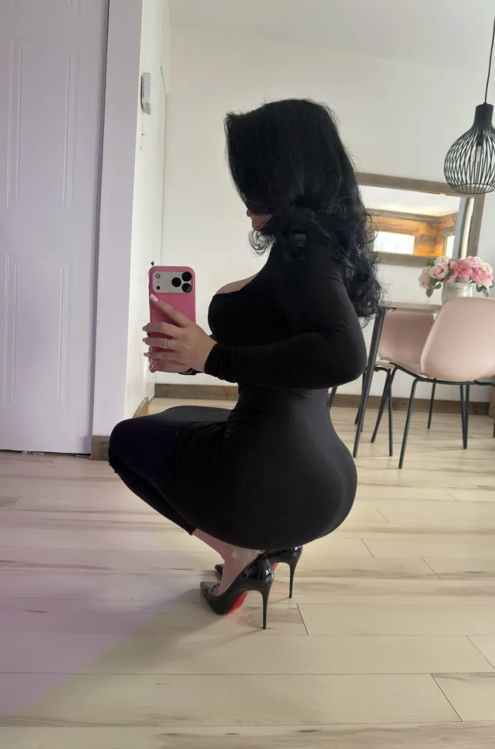 What I love the most is how effortlessly dangerous I am for your wallet. posted by MissKKxoxo