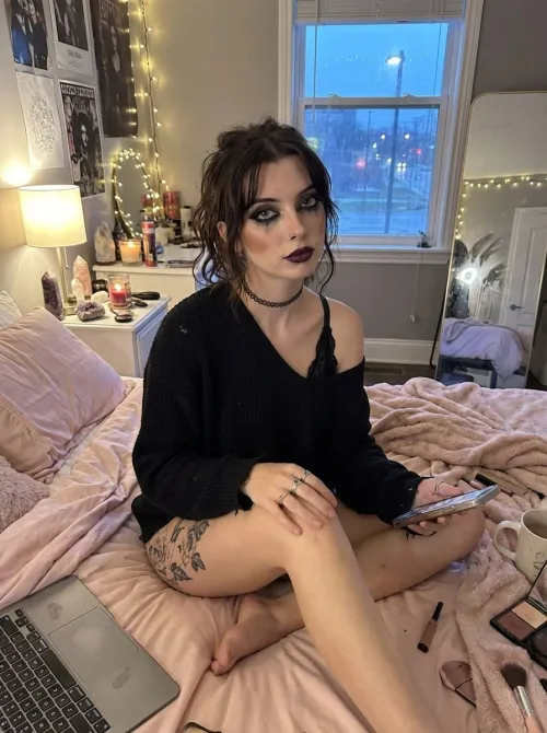 What if our rooms ended up being the same? by lindaaug