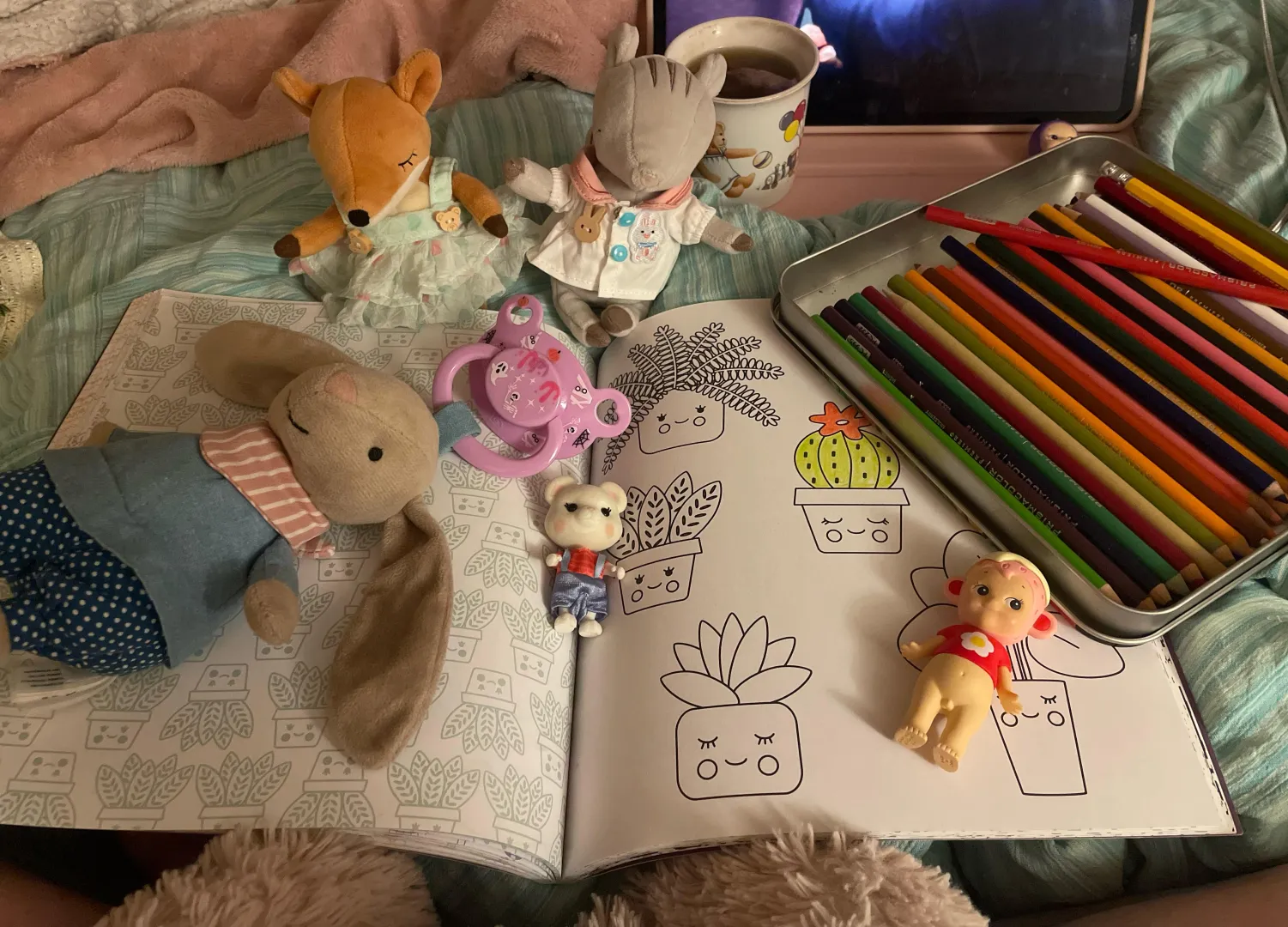 What is a Babydoll to do when she can’t sleep? posted by BabyBerrysaurus