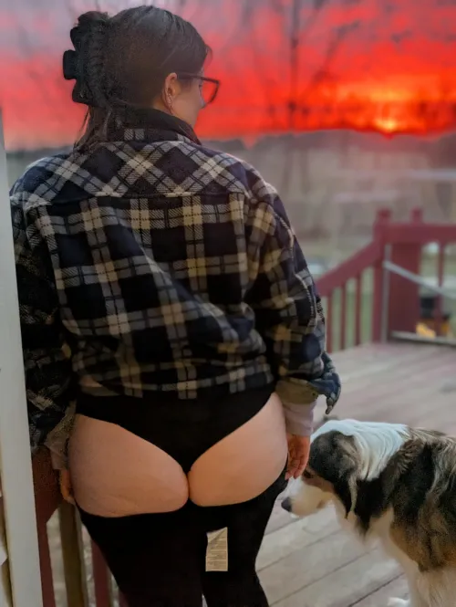What is better? The ass or the sunset ? by WifeyTreatsMeGood