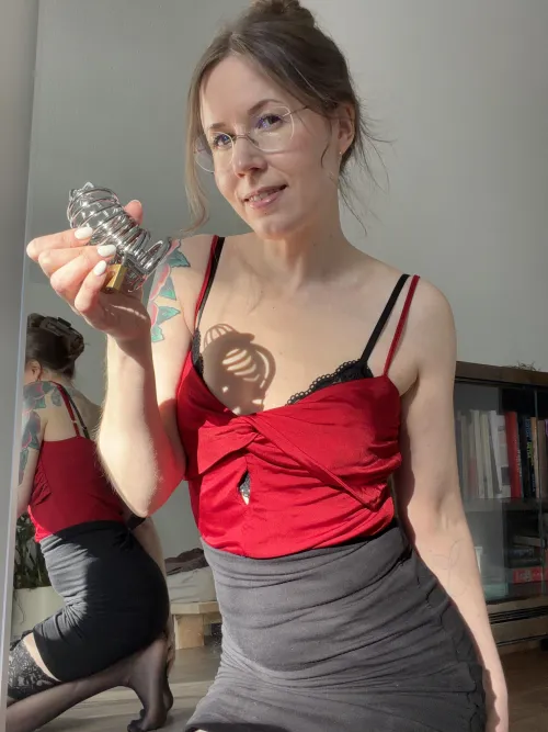 What kind of cage are you wearing? by DommyMommyKinkster