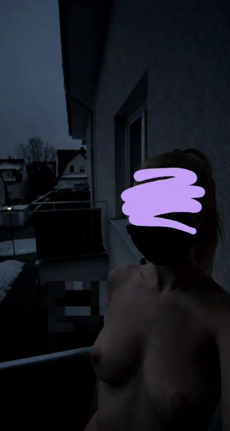 What would you call this energy? snapchat:lioraxenia posted by StrawberryDry6799