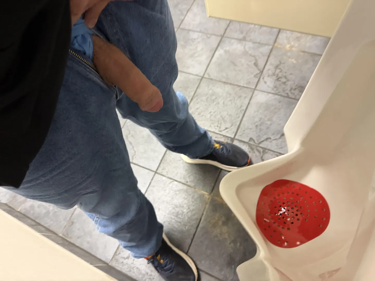 What would you do if you looked over and saw this? posted by GLPen1s