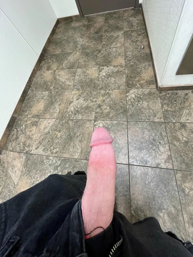 What would you do if you walked into the public restroom and saw this cock? posted by MrBananaStroke