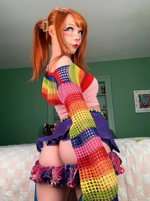 what's a clown girl have to do to get a good honking around here? by SunflowerrSparkle