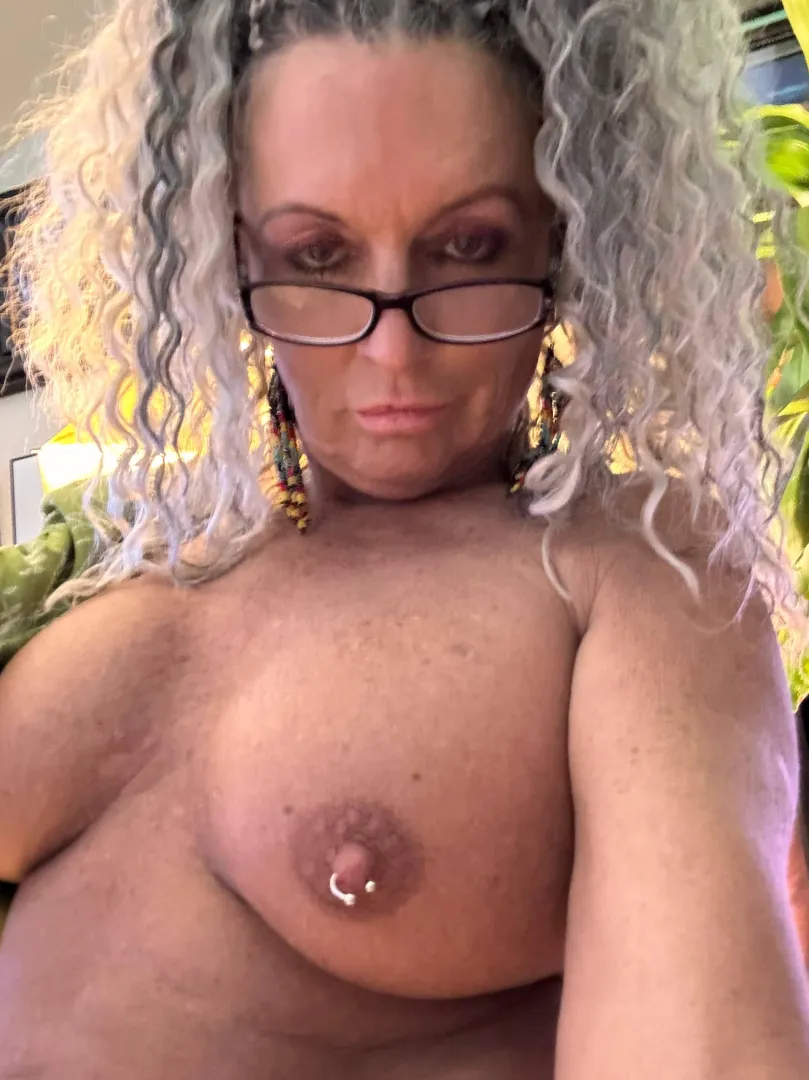 What's one position you want to try with me...f60 posted by No_Loss4733