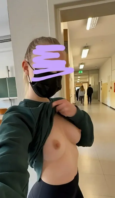 What's the tension level? snapchat:avelinemango posted by TongueStatic