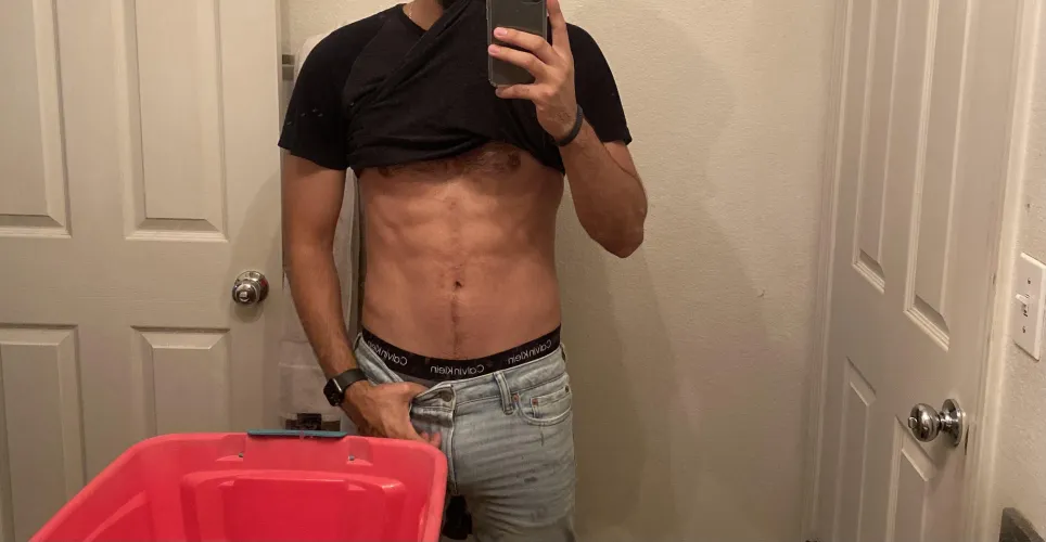 What’s the vibe by Successful_Resort_78