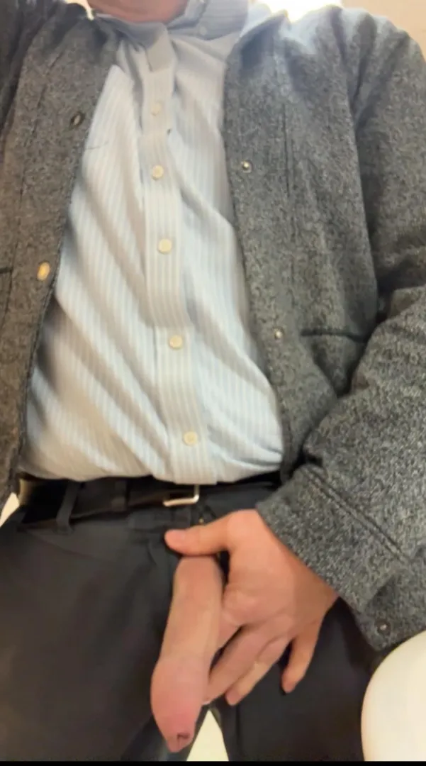 What’s up wpg posted by JustaDILFinCanada