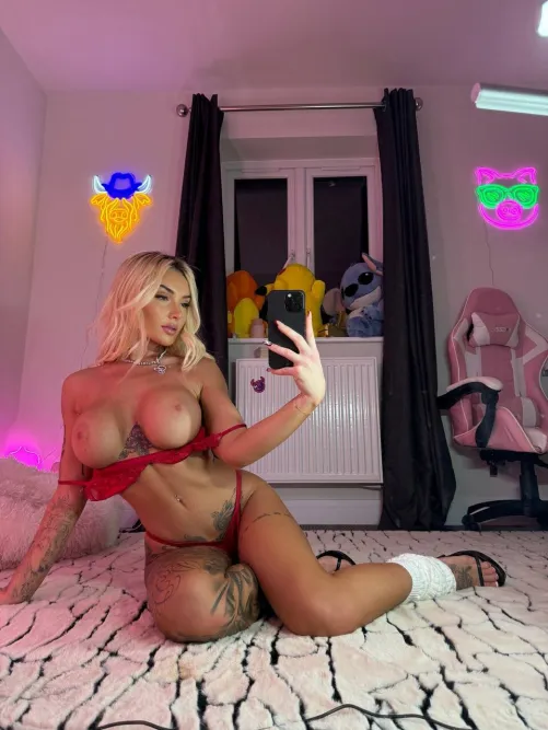 when are u finally gonna drop to ur knees and wrap those hungry lips around my tits by LipglossMystery