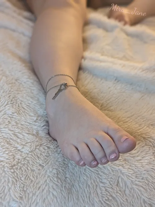 When I walk you'll hear the slight jingling of your key with every step  by MiraJane4