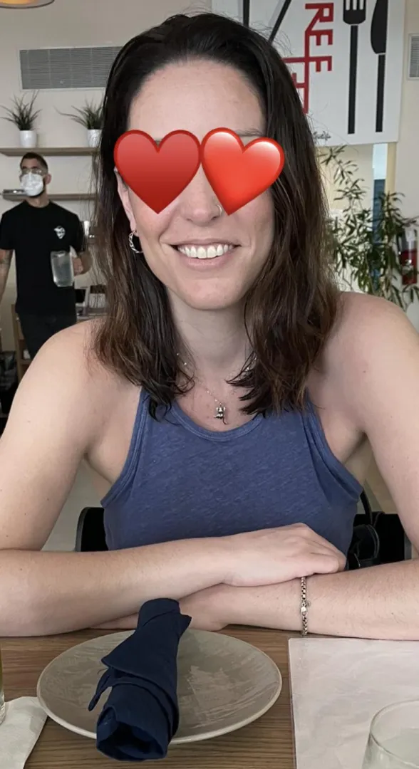 When she's horny she begs to be bred by a hung bull posted by Fit-Distribution664