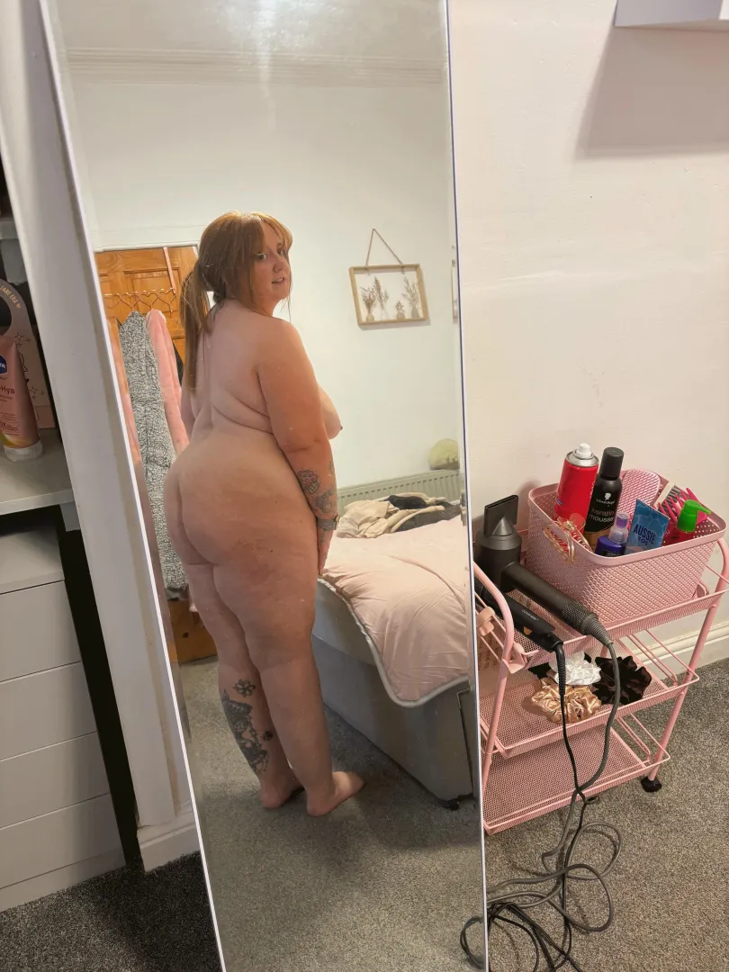 When the rear view doesn’t disappoint  posted by sttg_of