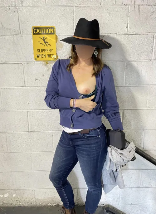 When you find the perfect sign to flash (f) by cheekydoc1