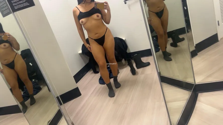 Where are the hungriest toilets in Los Angeles? by Vanrod417