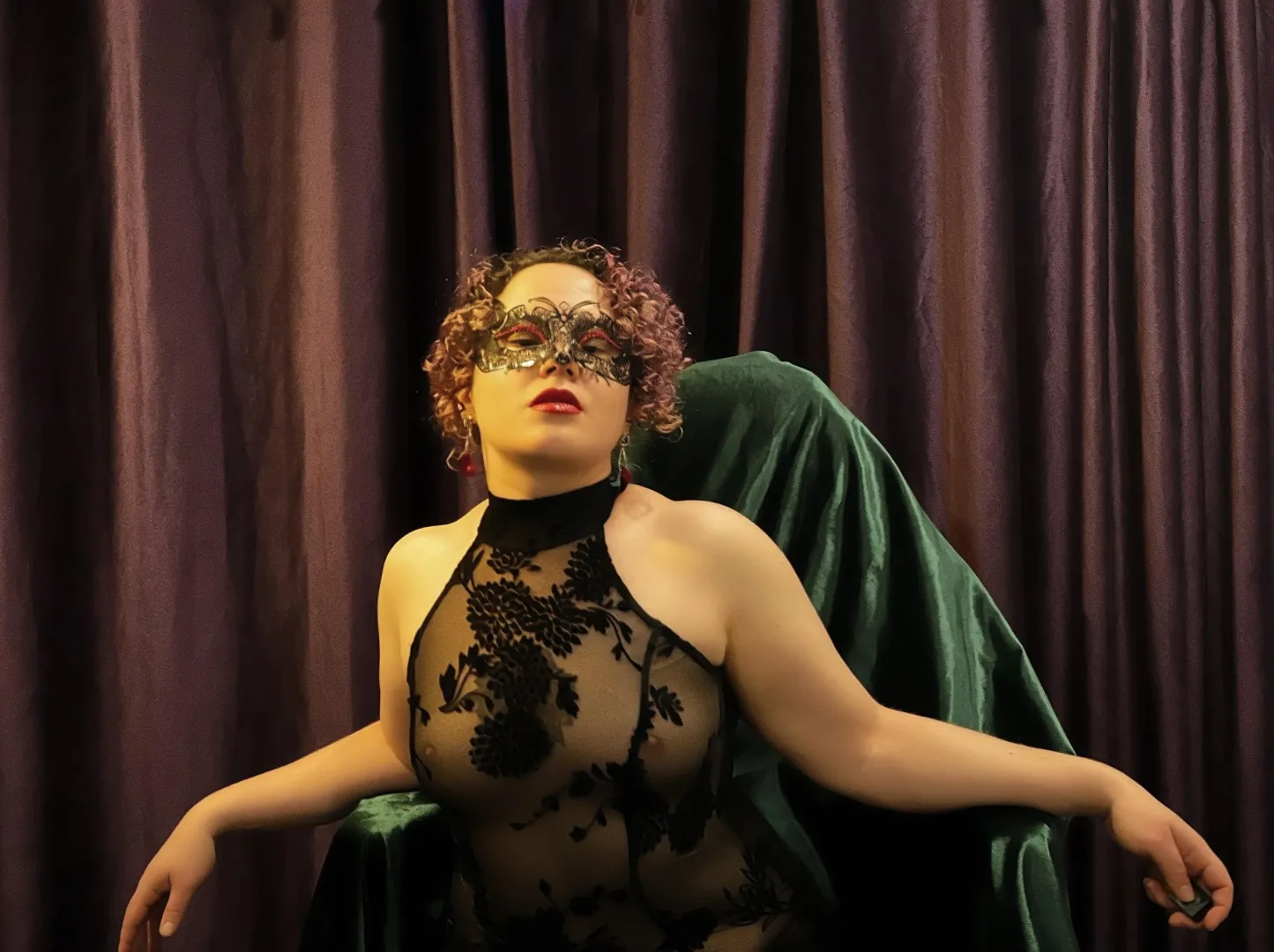 Where art thou, my insatiable lover?.. posted by amarae_joyce