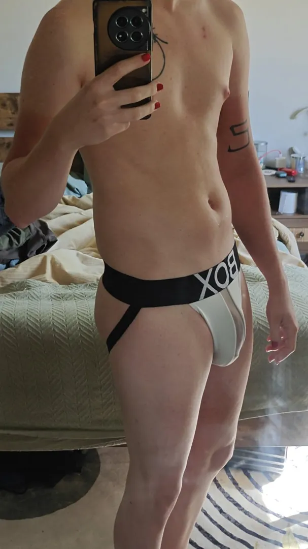 Where can I apply for a houseboy position? posted by Regular_Percentage16