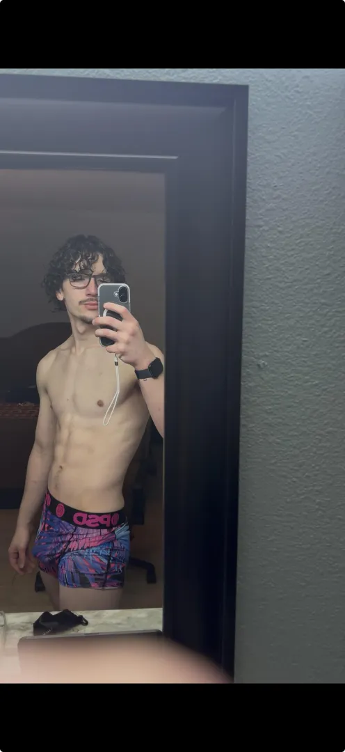 WHEREWASHE / U DONT NEED A LINK WHEN U LOOK LIKE THIS LINK DOWN BELOW FYI posted by Jasonx2006