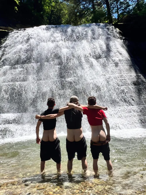 Which one do you think is me by Tatted_Twin