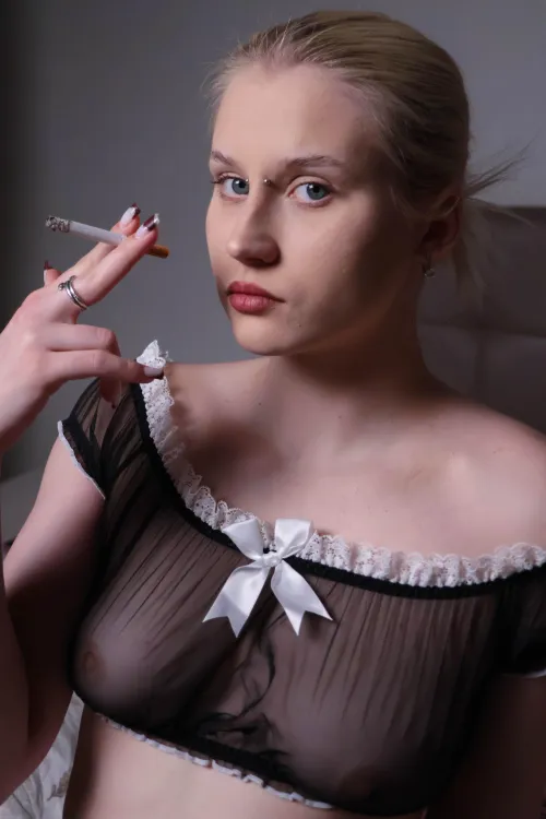 While I smoke this cigarette, I'll look into your soul by MertyXXX