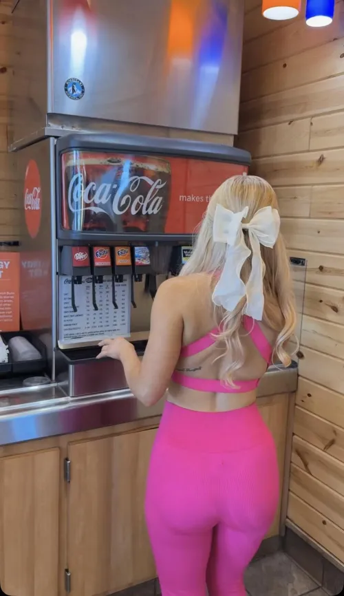 White Bow by RoutineWild32