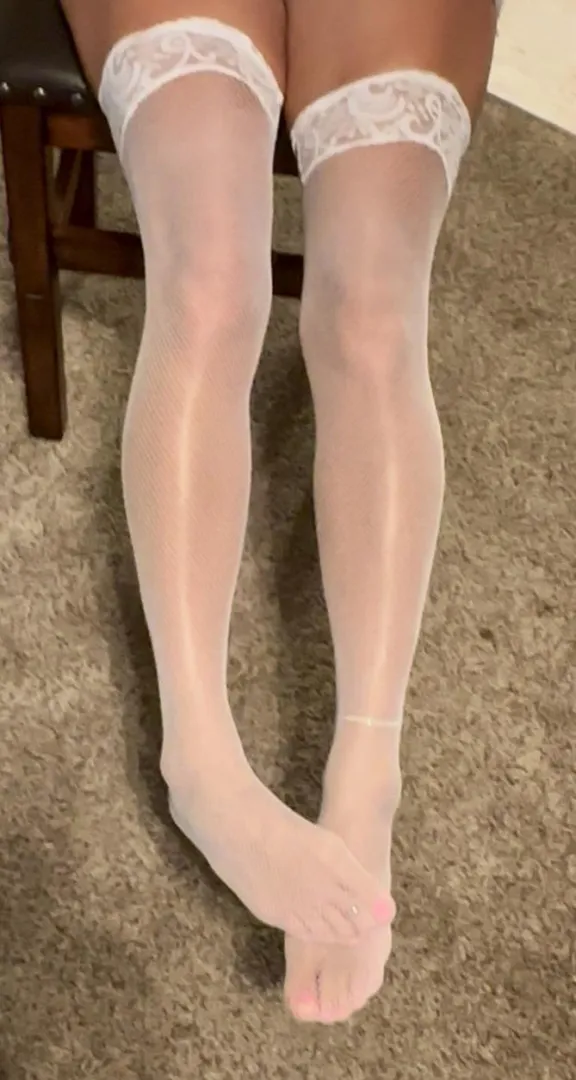 White stockings posted by SoulfulandSinful