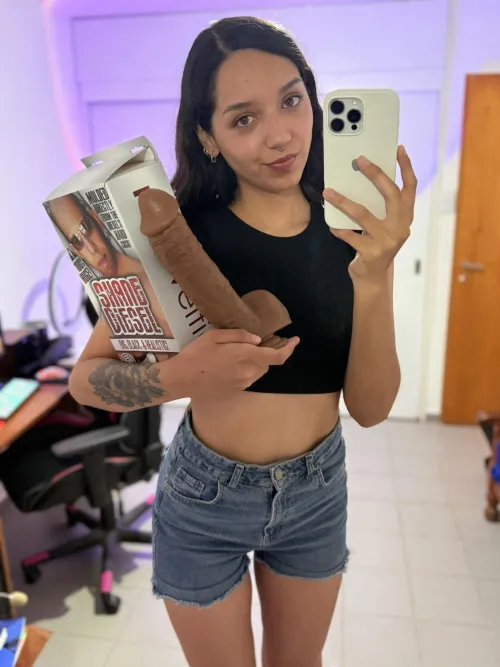 Whiteboys only deserves to be cucked. by shybabyuwu