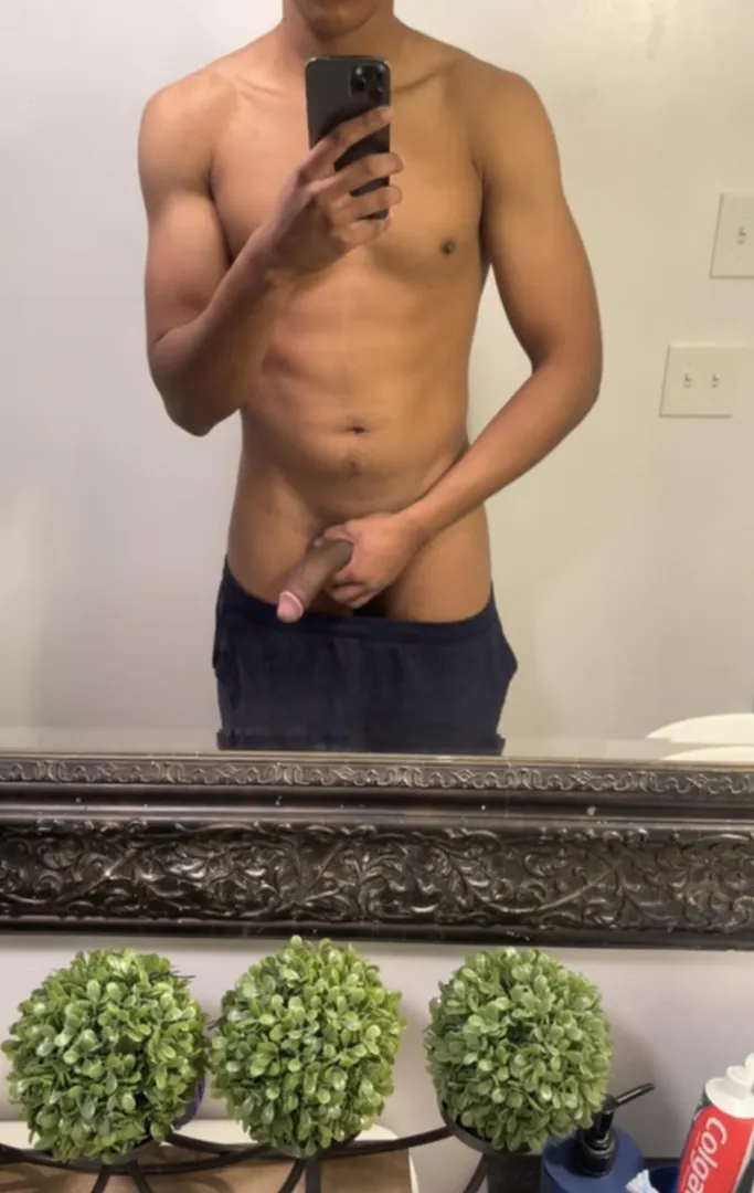 Who can get me hard and then get it soft  posted by SyrupPsychological22