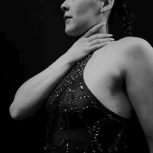 Who doesn't love a helping hand? by Annieslove_patreon