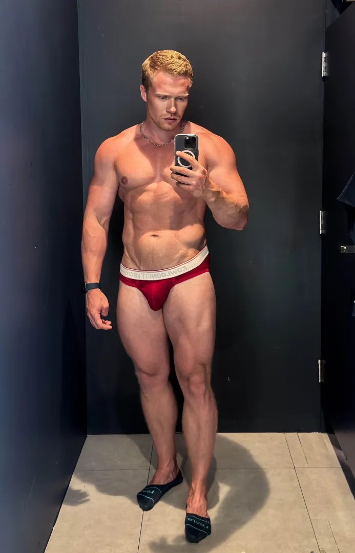 Who here likes short socks? Ahm (33 yo) posted by SeriousLie903