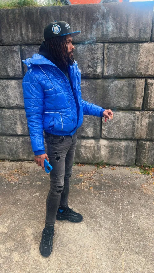 who in morgantown down to chill females only by boneyahk